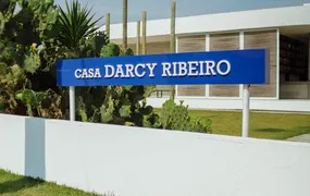 Escrito em Maricá, clássico de Darcy Ribeiro é traduzido para o mandarim e lançado na China