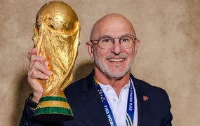 Espanha quer estender contrato do técnico Luis de la Fuente até 2030