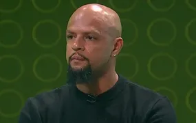 Ex-jogador Felipe Melo entra em confusão durante obra em seu condomínio