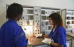 Firjan Senai está com inscrições abertas para mais de 5 mil vagas gratuitas em cursos de qualificação profissional