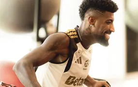 Flamengo pode ter mudanças no time titular por conta do gramado do Nilton Santos