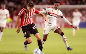 Flamengo recebe o Estudiantes no Maracanã em busca de vaga antecipada para as oitavas da Libertadores