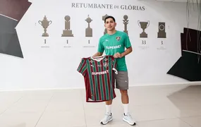 Fluminense anuncia oficialmente a contratação de Savarino
