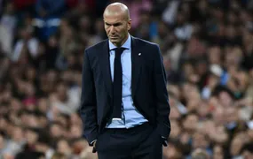 França pretende anunciar Zidane como novo técnico logo após o fim da Copa
