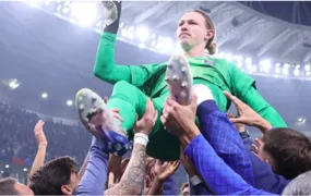 Goleiro do PSG usou 'cola' em 'toalha mágica' na disputa de pênaltis contra o Flamengo