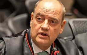 Governador em exercício nomeia nova secretária de Polícia Penal