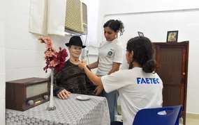 Governo do Estado abre mais de 3,5 mil vagas gratuitas para cursos técnicos, graduação e especializações pela Faetec