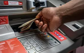 Governo vai liberar 7 bilhões do FGTS para reduzir endividamento da população