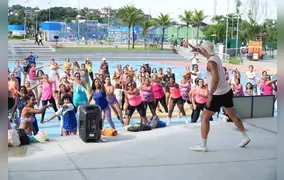 Homenagem às mulheres em aulão de dança no Parque RJ Nosso Sonho