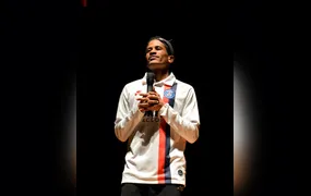 Humorista Felipe Ferreira apresenta o stand-up "Show Novo" na Sala Nelson Pereira dos Santos, em Niterói