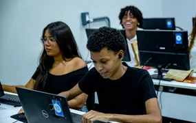 JUVRio abre inscrições para 420 vagas em cursos gratuitos na Casa da Juventude Centro