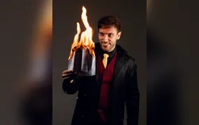 Léo Lins é absolvido em processo que o havia condenado a mais de oito anos de prisão