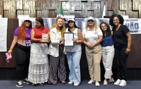 Líderes de torcidas organizadas recebem moção de aplausos na Alerj