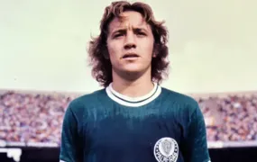 Leivinha, ídolo do Palmeiras, morre aos 76 anos vítima de Alzheimer