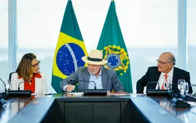 Lula sanciona ‘Pix Pensão’ que automatiza pagamento da pensão alimentícia