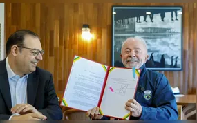 Lula sanciona lei que garante renovação automática da CNH
