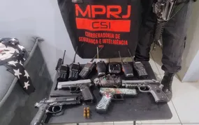 MPRJ denuncia PMs por esquema com venda de pistola apreendida