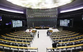 Mais de 170 deputados votam contra o fim da escala 6x1; veja quais parlamentares do RJ apoiaram a medida