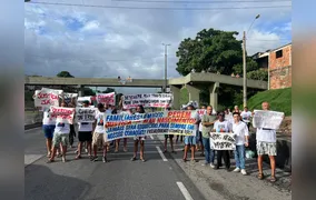 Manifestação fecha BR-101 em São Gonçalo: Família e lideranças pedem justiça por trabalhador morto
