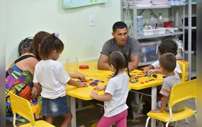 Maricá abre 120 vagas de apoio noturno para filhos de trabalhadores e estudantes
