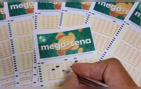 Mega-Sena acumula e prêmio vai a R$ 160 milhões
