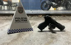 Monitoramento em tempo real leva à prisão de dois homens em Niterói