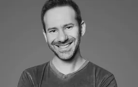 Morre o dono do OnlyFans, Leonid Radvinsky, aos 43 anos