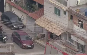 Mulher é libertada após ser mantida refém na Pavuna; suspeito fugiu