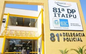 Mulher é presa com rádio transmissor após tentativa de fuga em Piratininga