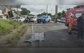 Mulher morre atropelada na RJ-106, em São Gonçalo