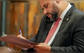 PF encontra mensagens de violência em celular de deputado preso no RJ