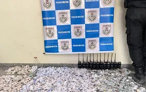 PM apreende material do tráfico em área de mata na comunidade do Mato Grosso