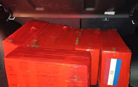 PRF apreende mais de 300 Kg de maconha após perseguição na BR-116