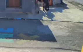 Policial Militar escapa de tiro na cabeça durante confronto em Olaria; Vídeo