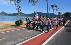 Prefeitura de Maricá promove caminhada em comemoração à Semana da Qualidade de Vida