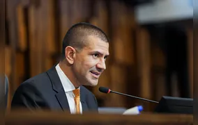 Presidente da Alerj pontua necessidade de revisão do pacto federativo e concentração de arrecadação na União