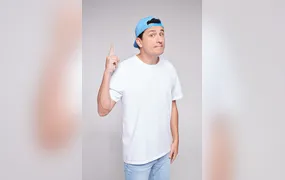 Rafael Portugal apresenta 'Tô Só Desabafando' na Sala Nelson, em Niterói