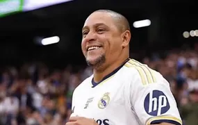 Roberto Carlos, ex-seleção brasileira, passa por complicações após cirurgia no coração