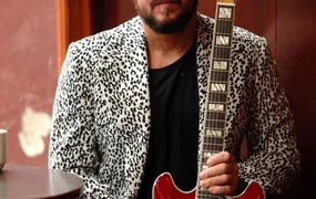 Rodrigo Suricato, vocalista do Barão Vermelho, faz show neste sábado no evento Geração 80