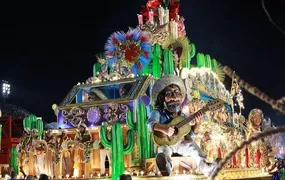 Saiba como foi a passagem de 4 escolas do Grupo Especial na primeira noite do Carnaval 2026 no Rio