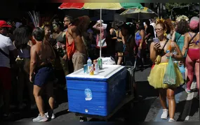 Saiba como se prevenir dos golpes financeiros no carnaval
