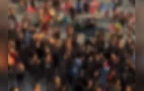Tumulto na orla de Copacabana assusta banhistas e leva a reforço no policiamento