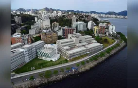 UFF recebe Ministra das Mulheres para conferência contra a violência de gênero