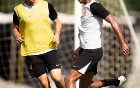 Vasco embarca para o Chile sem titulares e com jogadores do sub-20