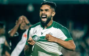 Vasco mantém invencibilidade e empata em 1 a 1 com o Coritiba fora de casa