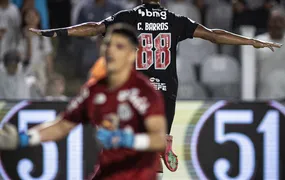 Vasco perde para o Santos na Vila Belmiro e vira 'lanterna' do Brasileirão