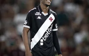 Vasco pode vender Rayan, acerta compra de Gómez e fecha com Brenner