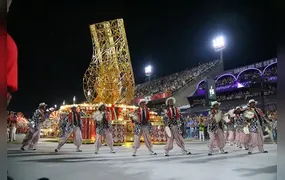 Viradouro ganha Estandarte de Ouro como Melhor Escola do Grupo Especial