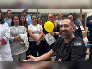 Delegado baleado em operação no Alemão deixa hospital após quase dois meses internado