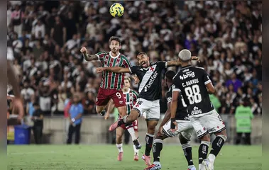 De virada, Vasco derrota Fluminense e sai na frente nas semis da Copa do Brasil
